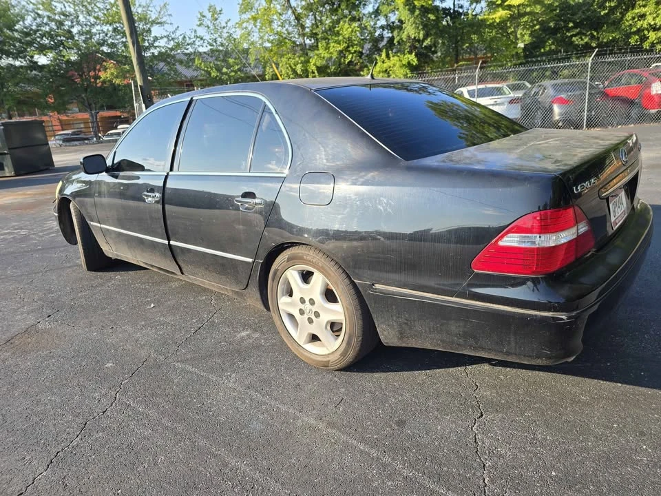 2004 Lexus LS 3rd Gen - Image 4 of 13