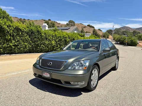 2004 Lexus LS 430 Sedan 4D