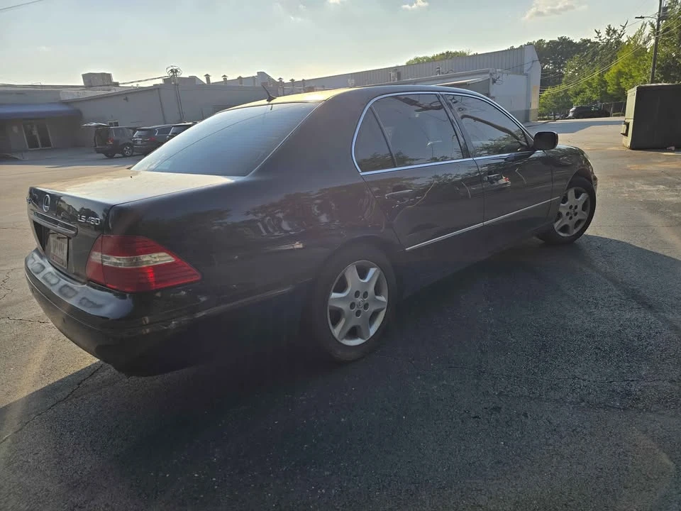 2004 Lexus LS 3rd Gen - Image 3 of 13