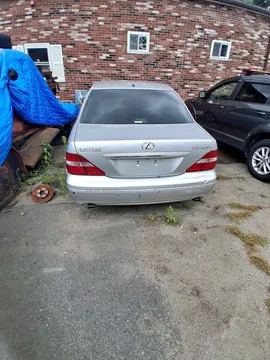 2004 Lexus LS 430 Sedan