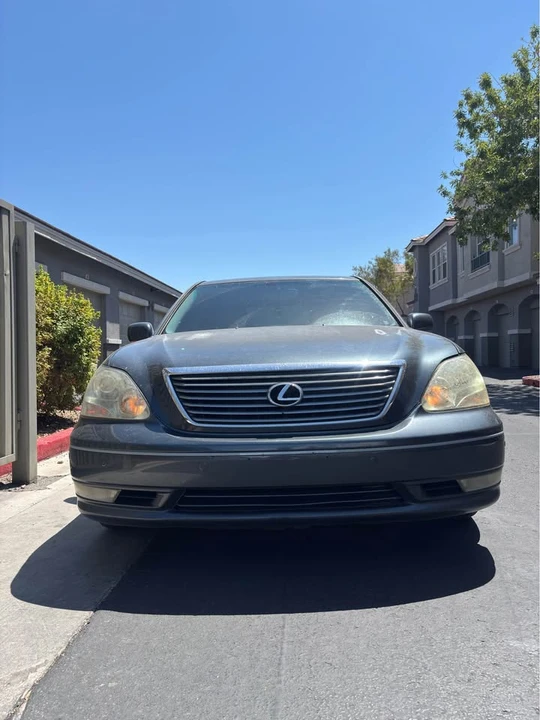 2004 Lexus LS 3rd Gen - Image 6 of 20