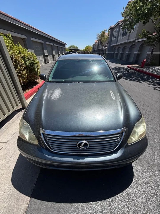 2004 Lexus LS 3rd Gen - Image 7 of 20