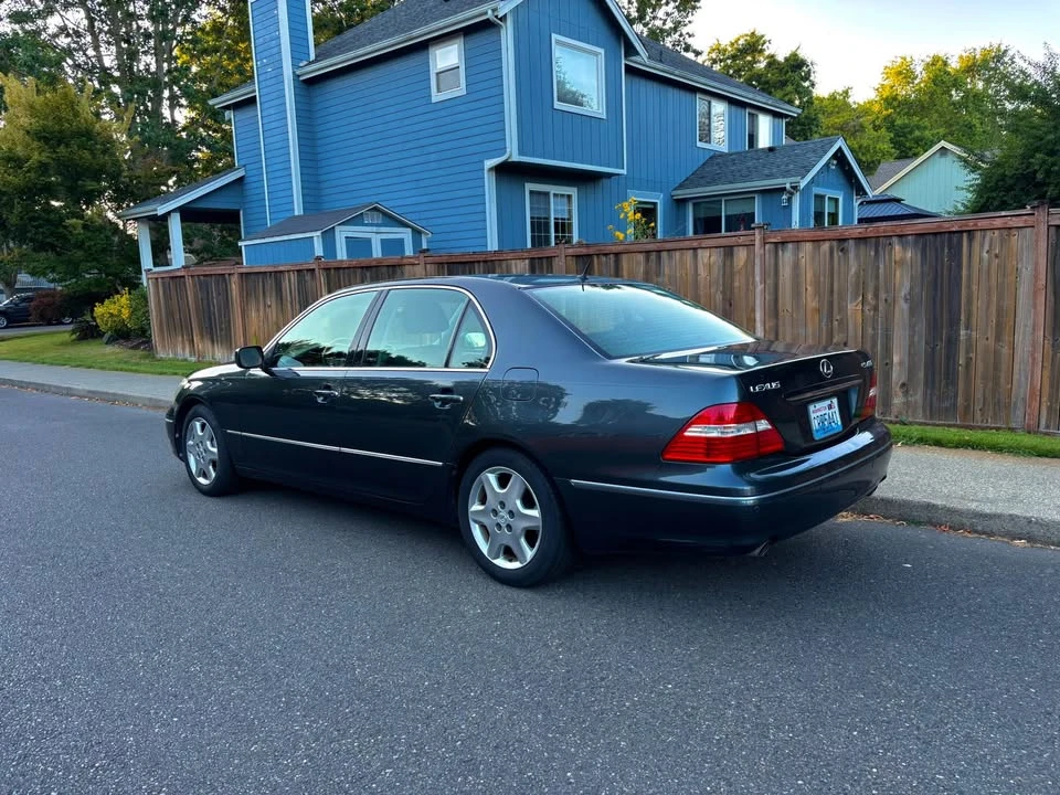 2004 Lexus LS 3rd Gen - Image 4 of 10