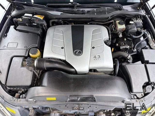 2004 Lexus LS 3rd Gen - Image 11 of 12