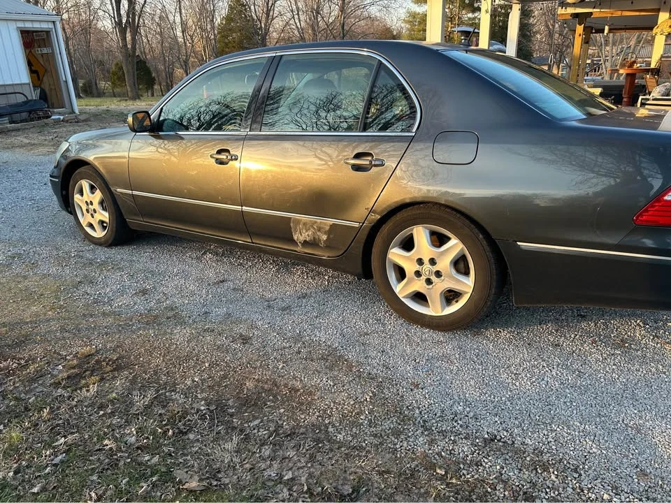 2004 Lexus LS 3rd Gen - Image 3 of 5