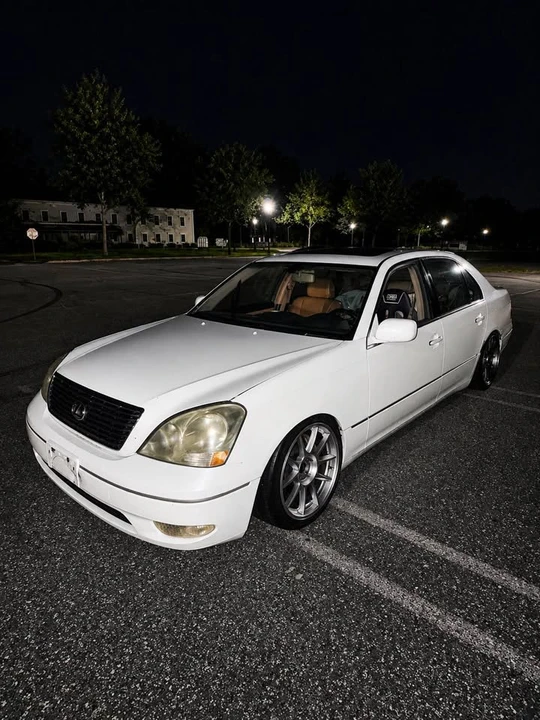 2004 Lexus LS 3rd Gen - Image 2 of 7