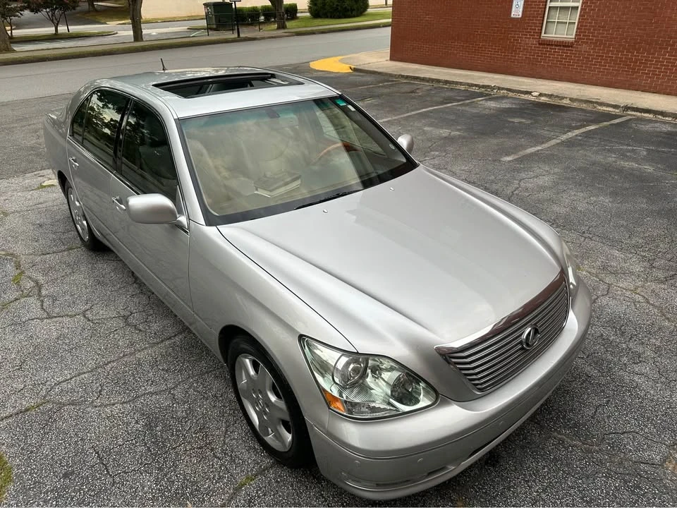2004 Lexus LS 3rd Gen - Image 8 of 20