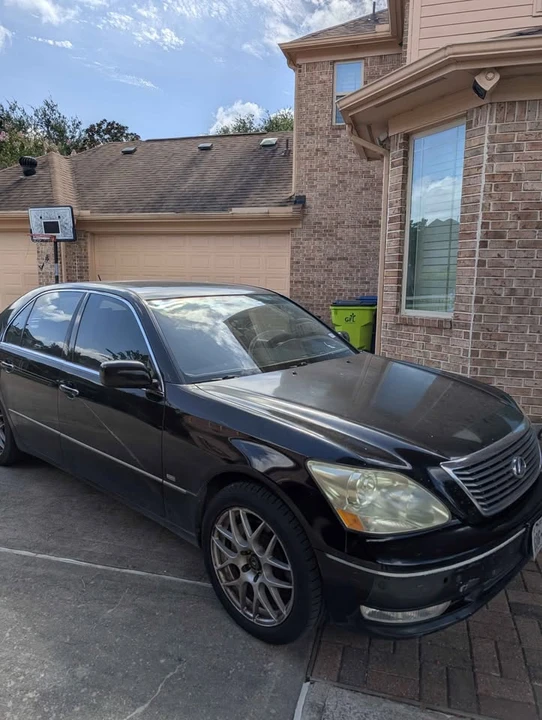 2004 Lexus LS 3rd Gen - Image 3 of 9