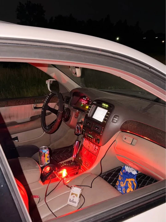 2004 Lexus LS 3rd Gen - Image 4 of 7