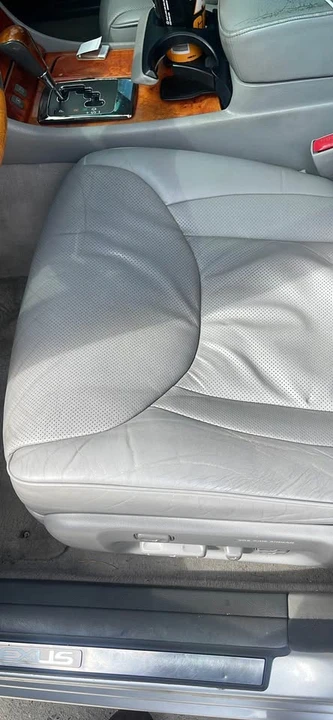 2004 Lexus LS 3rd Gen - Image 3 of 10