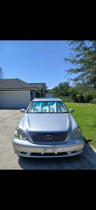 2004 Lexus LS 3rd Gen - Image 3 of 18