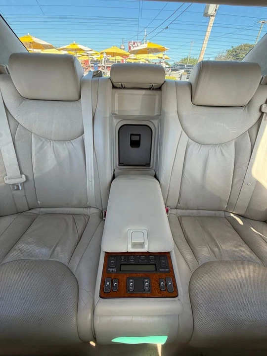 2004 Lexus LS 3rd Gen - Image 2 of 5