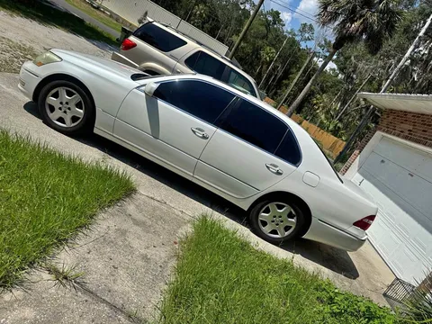 2004 Lexus LS 430 Sedan 4D