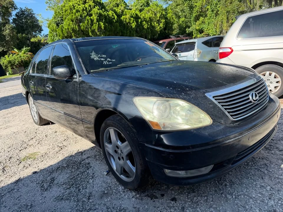 2004 Lexus LS 3rd Gen - Image 2 of 8