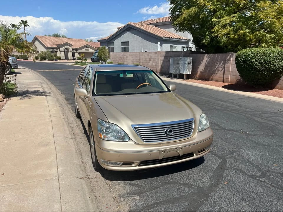 2004 Lexus LS 3rd Gen - Image 4 of 11
