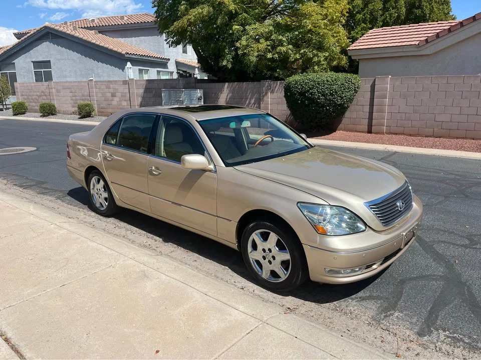 2004 Lexus LS 3rd Gen - Image 3 of 11