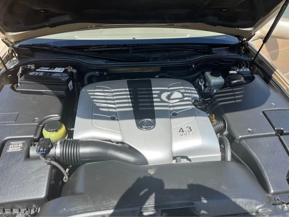 2004 Lexus LS 3rd Gen - Image 11 of 11