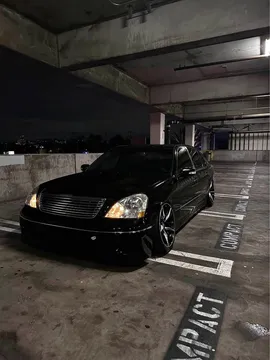 2004 Lexus LS 430 Sedan 4D