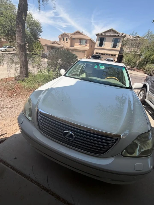 2004 Lexus LS 3rd Gen - Image 4 of 4