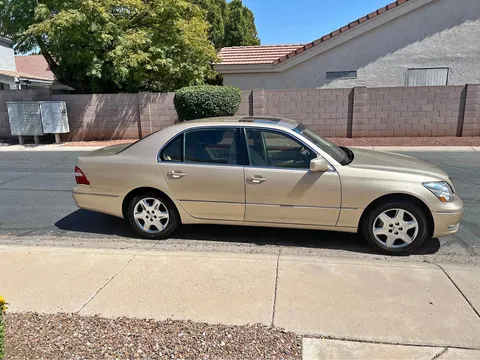 2004 Lexus LS 430 Sedan 4D
