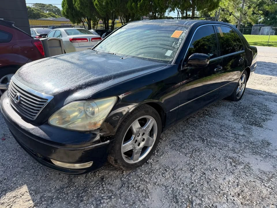 2004 Lexus LS 3rd Gen - Image 6 of 8