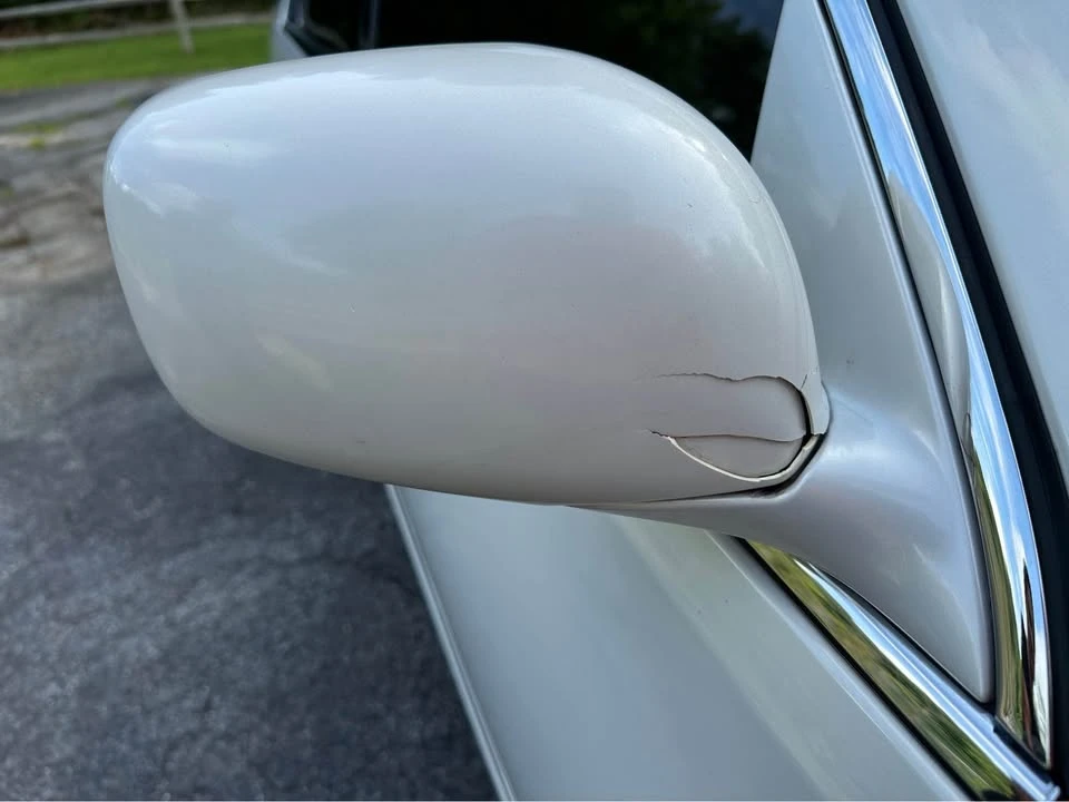 2004 Lexus LS 3rd Gen - Image 7 of 19