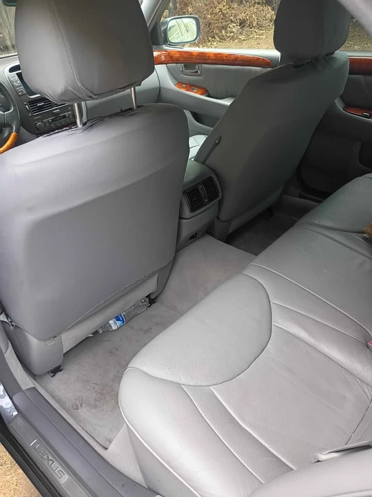 2004 Lexus LS 3rd Gen - Image 8 of 12