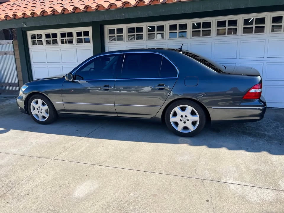 2004 Lexus LS 3rd Gen - Image 17 of 20