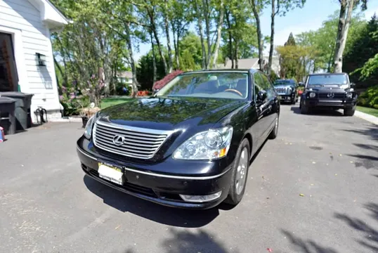 2004 Lexus LS 430 Sedan 4D