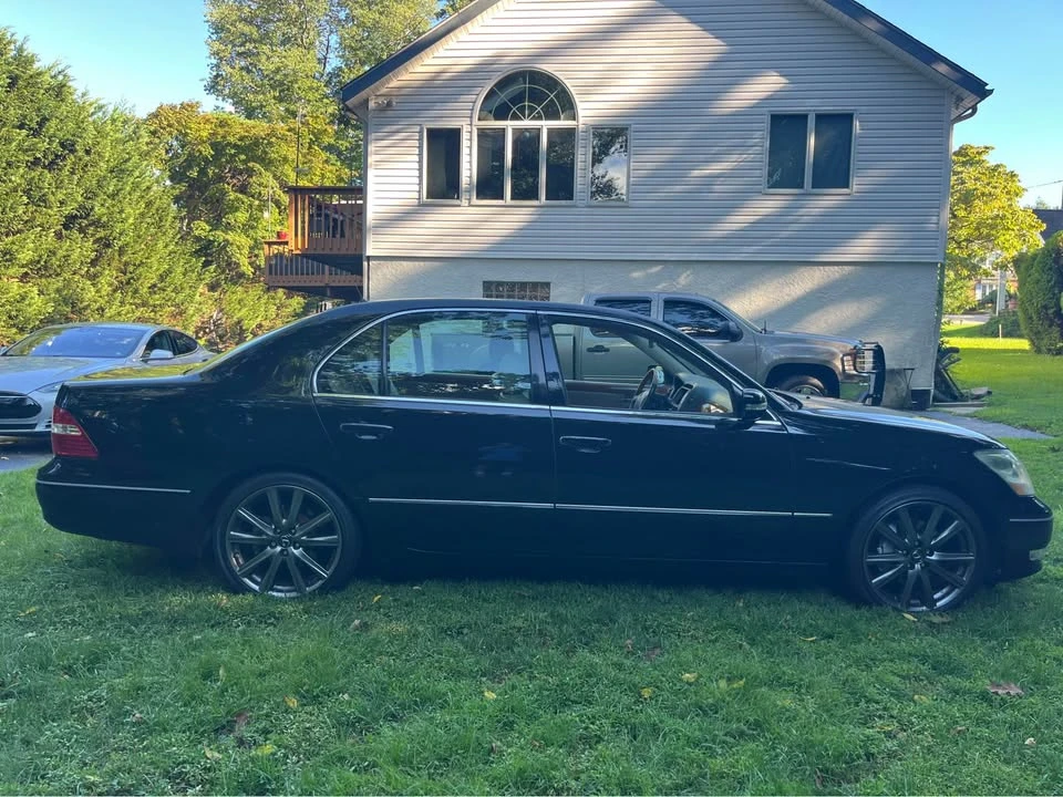 2004 Lexus LS 3rd Gen - Image 4 of 11