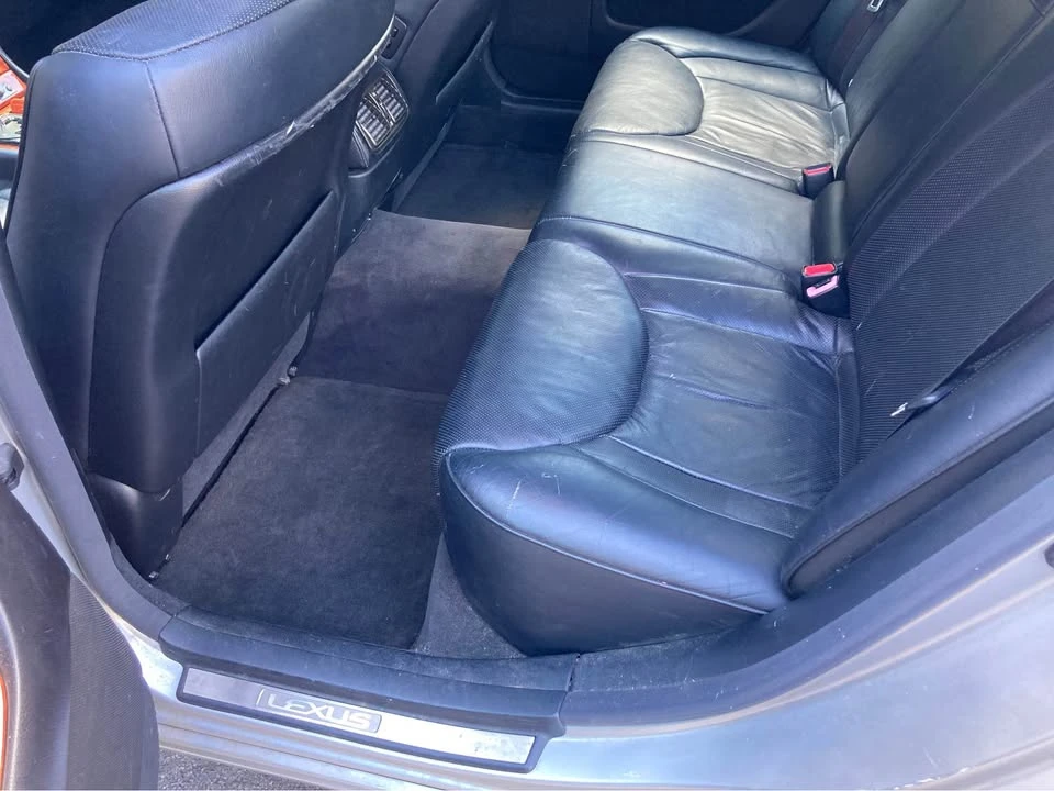 2004 Lexus LS 3rd Gen - Image 8 of 13
