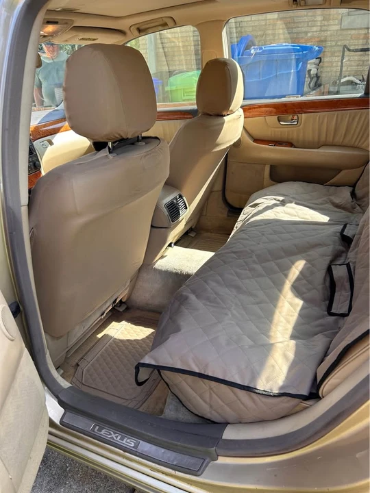 2004 Lexus LS 3rd Gen - Image 11 of 13