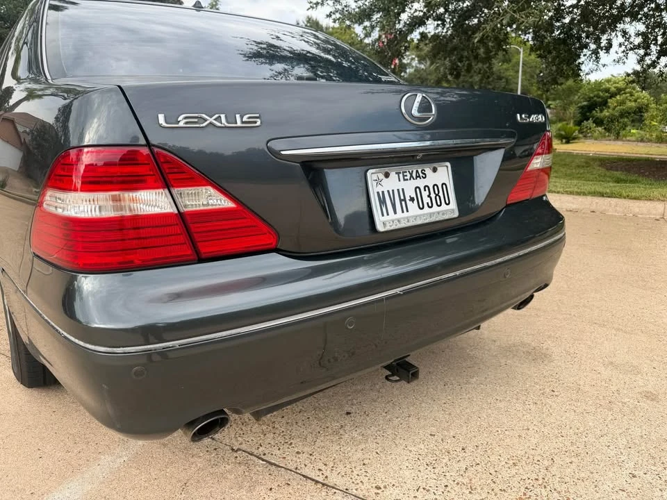 2004 Lexus LS 3rd Gen - Image 7 of 15