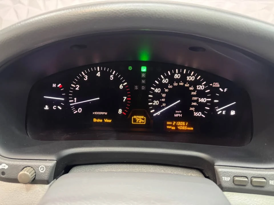 2004 Lexus LS 3rd Gen - Image 20 of 20