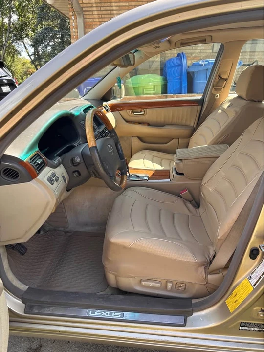 2004 Lexus LS 3rd Gen - Image 5 of 13