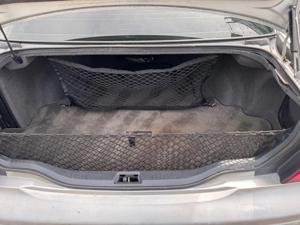 2004 Lexus LS 3rd Gen - Image 6 of 19
