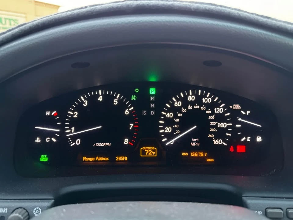 2004 Lexus LS 3rd Gen - Image 8 of 9