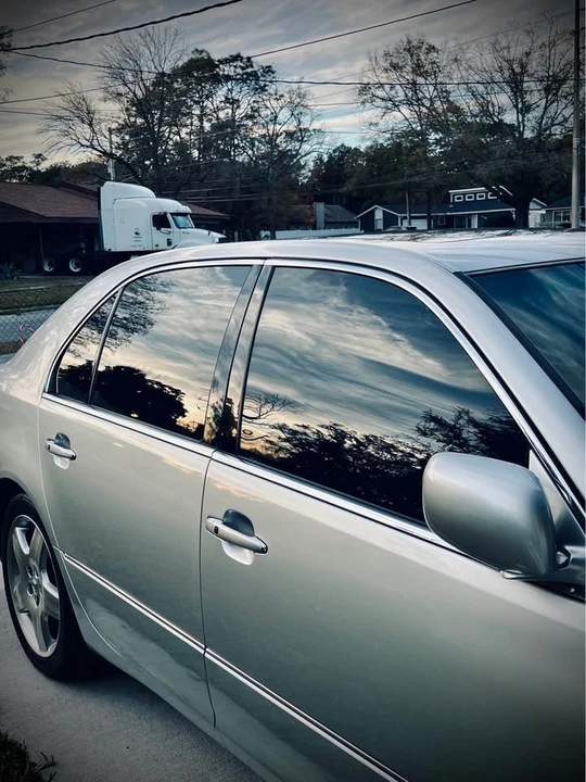 2004 Lexus LS 3rd Gen - Image 7 of 19