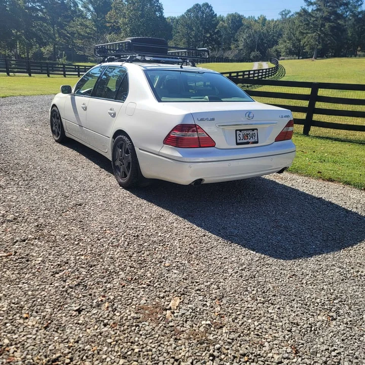 2004 Lexus LS 3rd Gen - Image 4 of 11