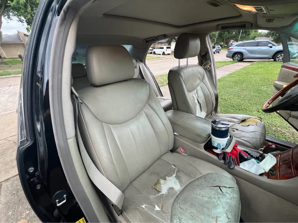 2004 Lexus LS 3rd Gen - Image 13 of 19