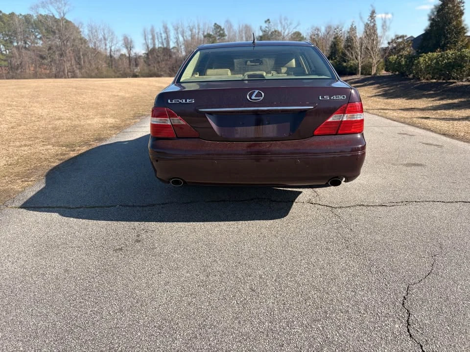 2004 Lexus LS 3rd Gen - Image 6 of 17