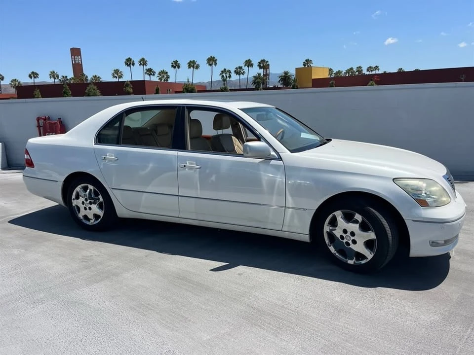 2004 Lexus LS 3rd Gen - Image 4 of 15