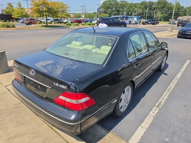 2004 Lexus LS 3rd Gen - Image 4 of 9