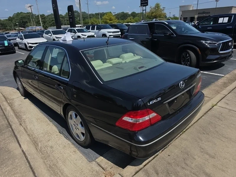 2004 Lexus LS 3rd Gen - Image 3 of 9
