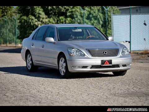2004 Lexus LS 430