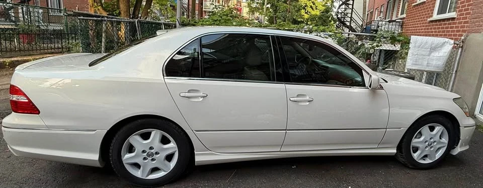 2004 Lexus LS 3rd Gen - Image 4 of 11