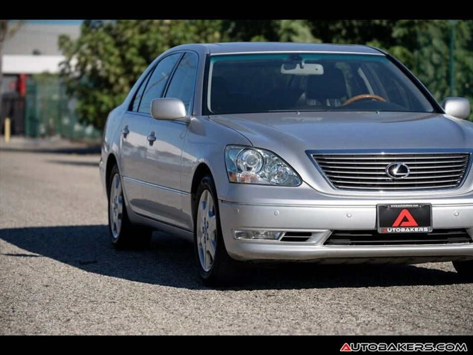 2004 Lexus LS 3rd Gen - Image 7 of 20