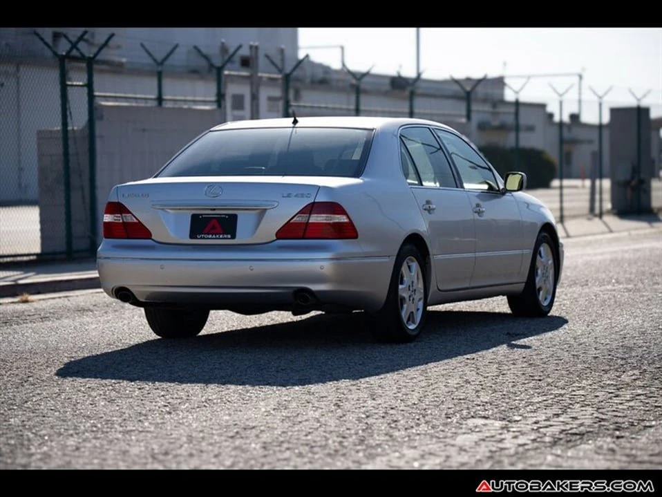 2004 Lexus LS 3rd Gen - Image 6 of 20