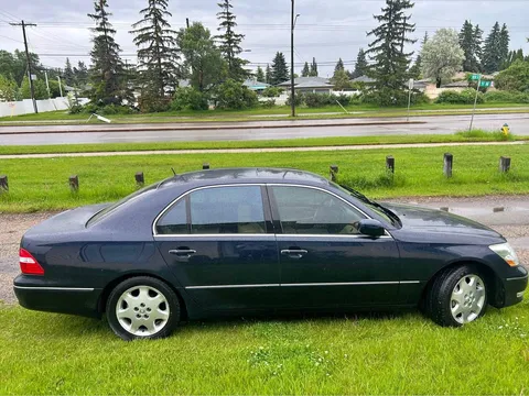 2004 Lexus LS 430