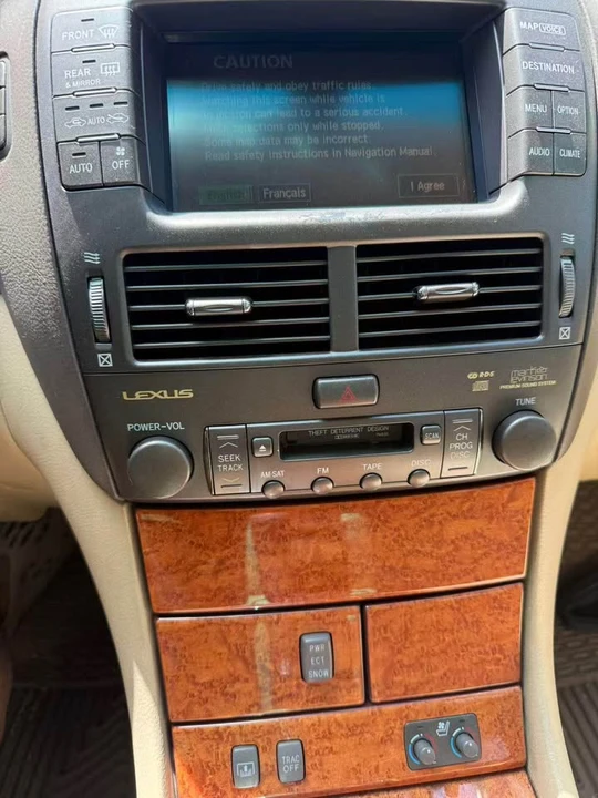 2004 Lexus LS 3rd Gen - Image 2 of 10